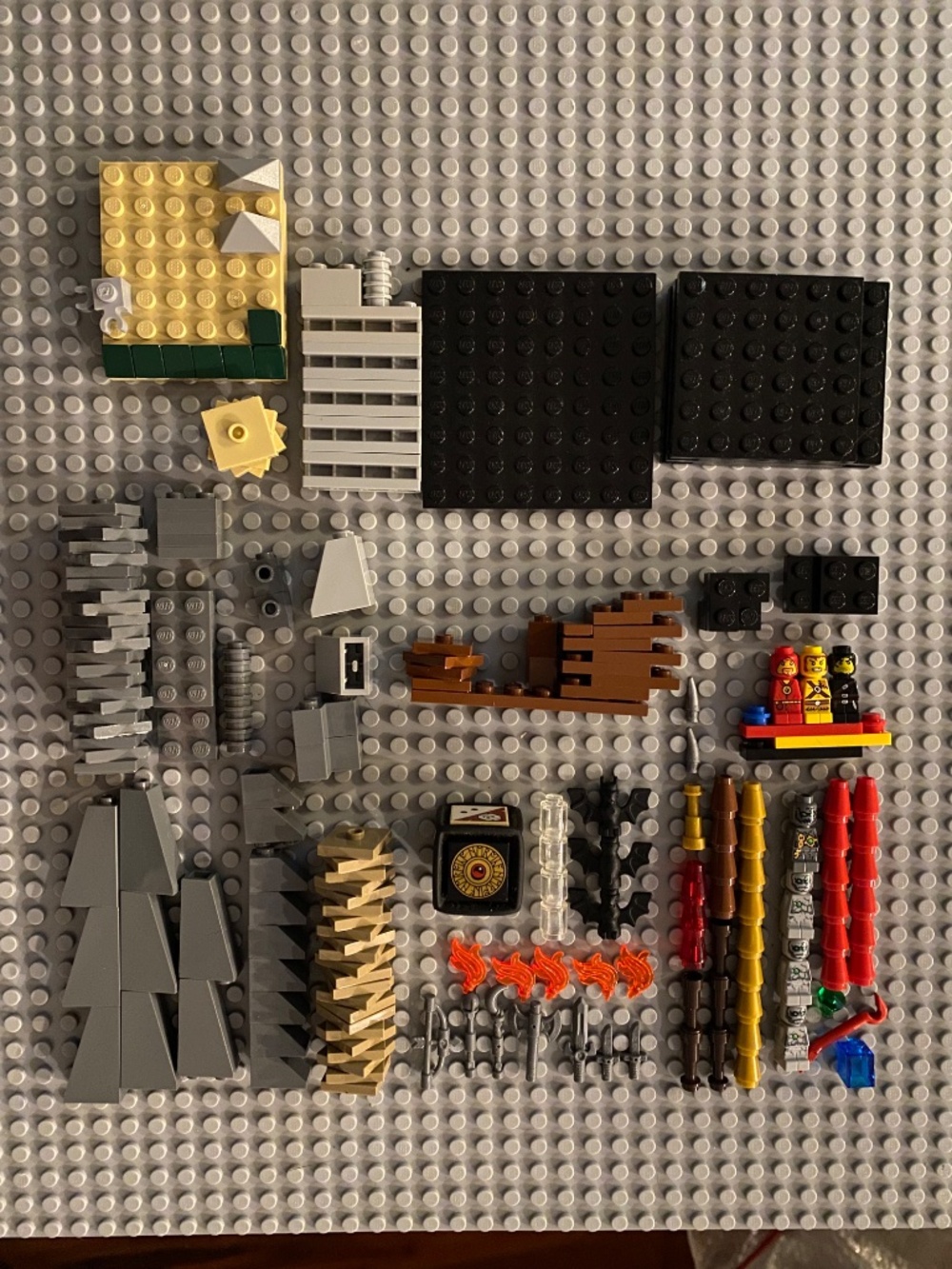 🔥LEGO 3859 Heroica Nathuz Game Set 🦇 2011🦇 7 Micro Figures/ Expandable Game🎲 - Picture 10 of 13